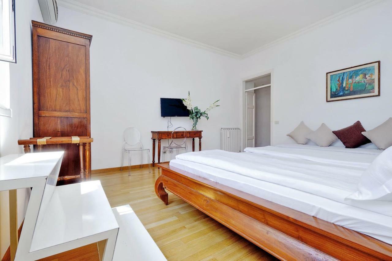 Al Corso 4 Hotel Rome Buitenkant foto